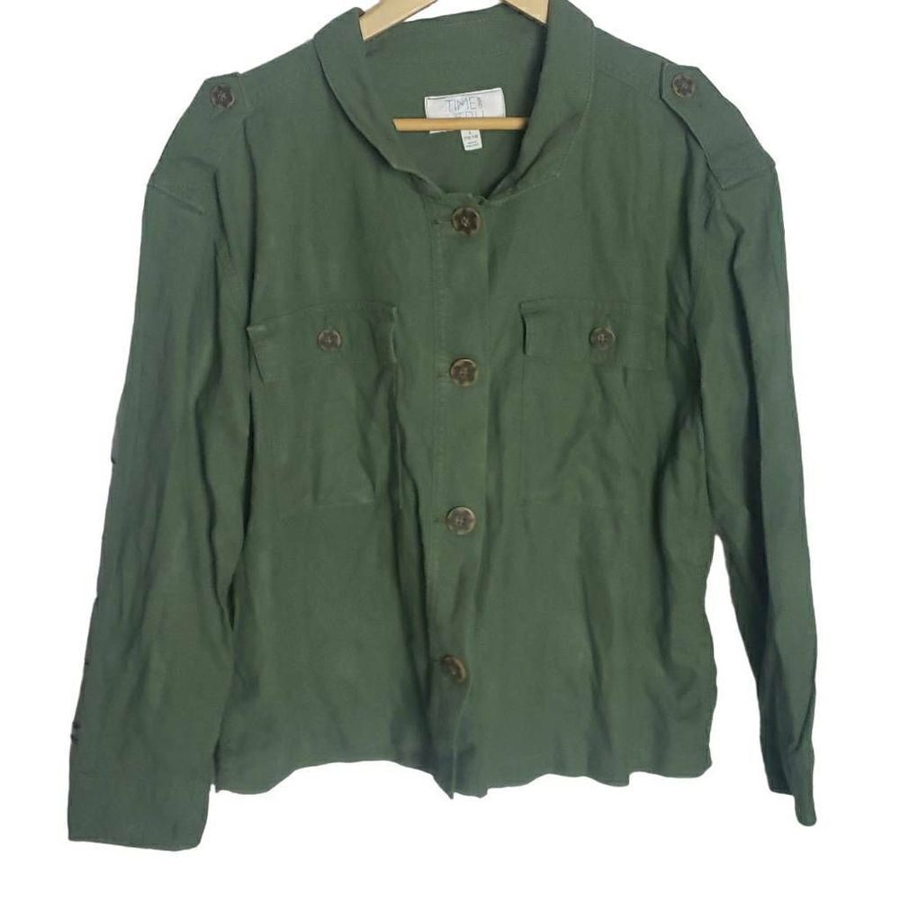 Time and‎ Tru Green Button Down Longsleeve Top